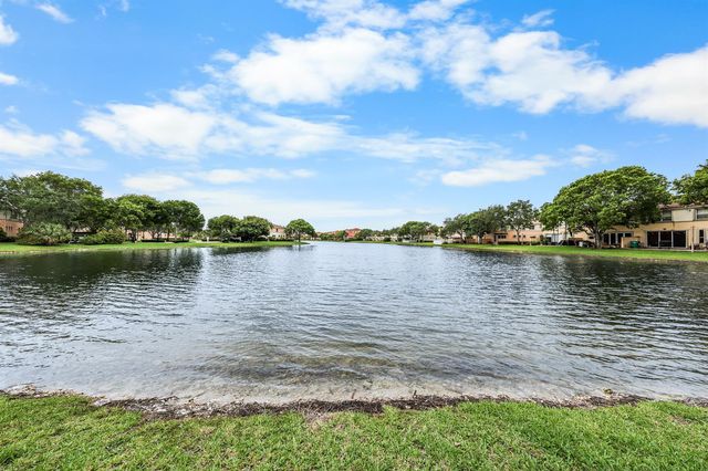 4735 SW 164th Avenue, Miramar, FL 33027