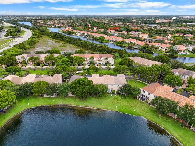 4735 SW 164th Avenue, Miramar, FL 33027