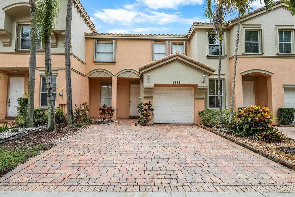 4735 SW 164th Avenue, Miramar, FL 33027