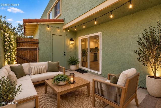 10229 N 8TH Street B, Phoenix, AZ 85020