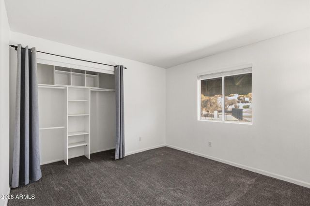10229 N 8TH Street B, Phoenix, AZ 85020
