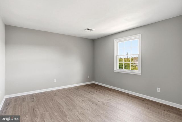 1003 E CHERRY ST, Palmyra, PA 17078