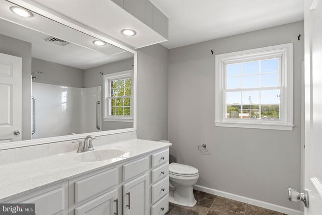1003 E CHERRY ST, Palmyra, PA 17078