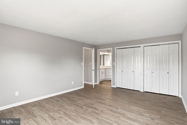 1003 E CHERRY ST, Palmyra, PA 17078