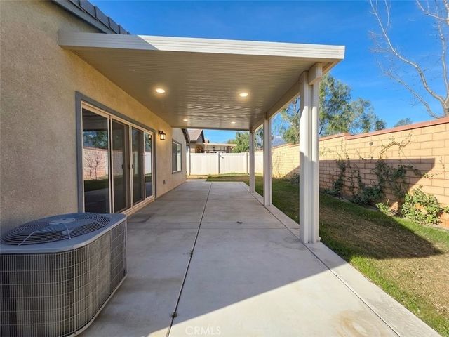 1580 Sunswept Way, Beaumont, CA 92223