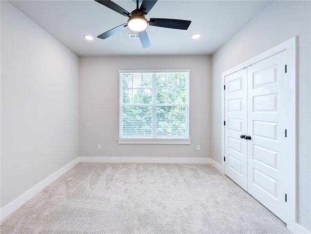 4 McHugh Lane, Bella Vista, AR 72715