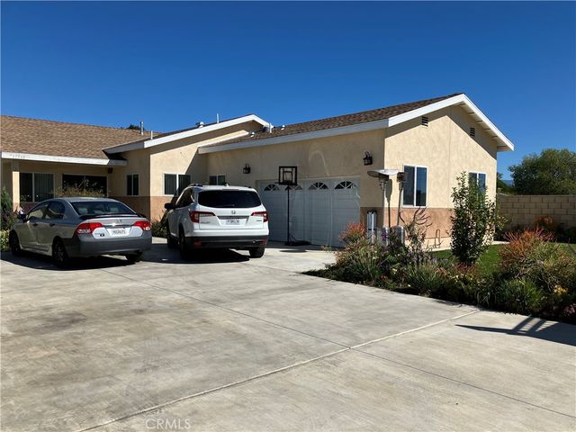 17548 Court Street, Fontana, CA 92336