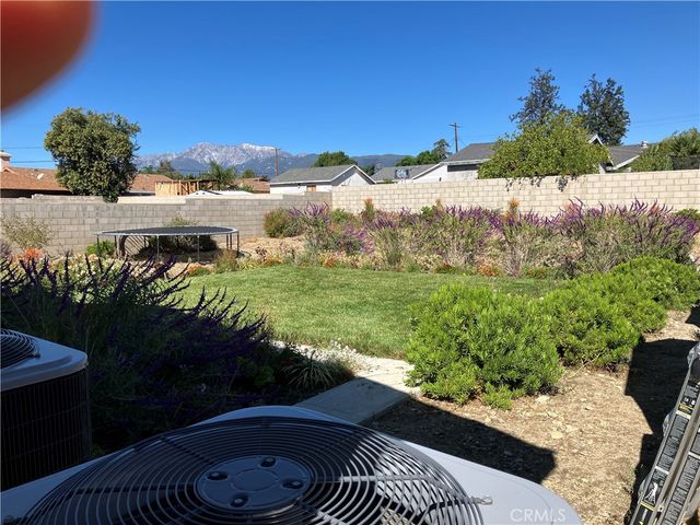 17548 Court Street, Fontana, CA 92336