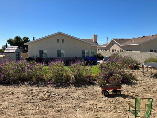17548 Court Street, Fontana, CA 92336