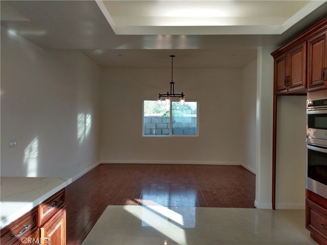 17548 Court Street, Fontana, CA 92336