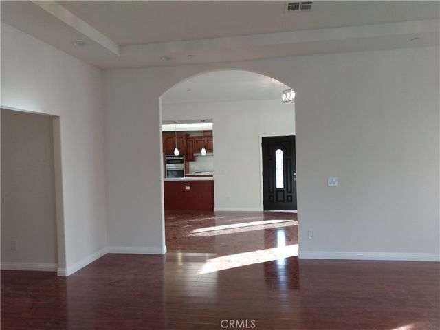 17548 Court Street, Fontana, CA 92336