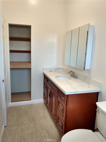 17548 Court Street, Fontana, CA 92336