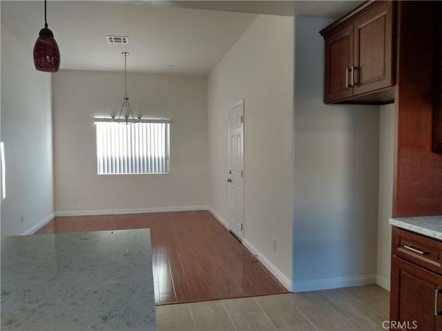 17548 Court Street, Fontana, CA 92336