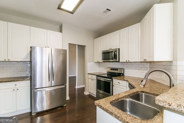 803 Chelsea Wood Court, Stockbridge, GA 30281