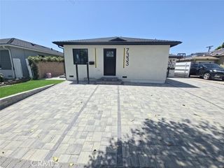 7331 Vanalden Avenue, Reseda (los Angeles), CA 91335