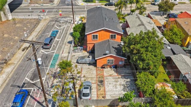 348 W 83rd Street, Los Angeles, CA 90003