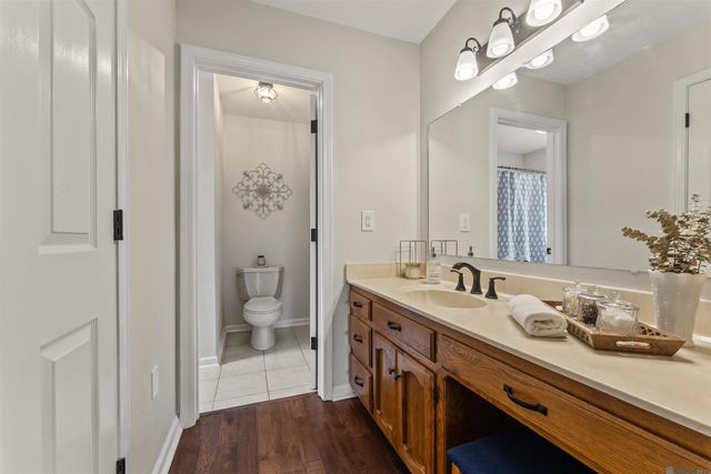 14162 Troy Duplessis Rd, Gonzales, LA 70737
