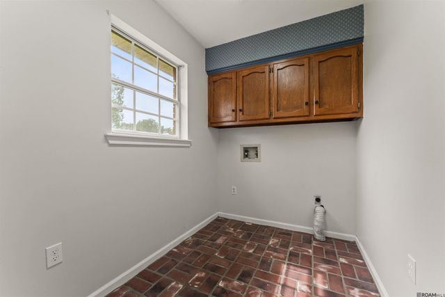 14162 Troy Duplessis Rd, Gonzales, LA 70737