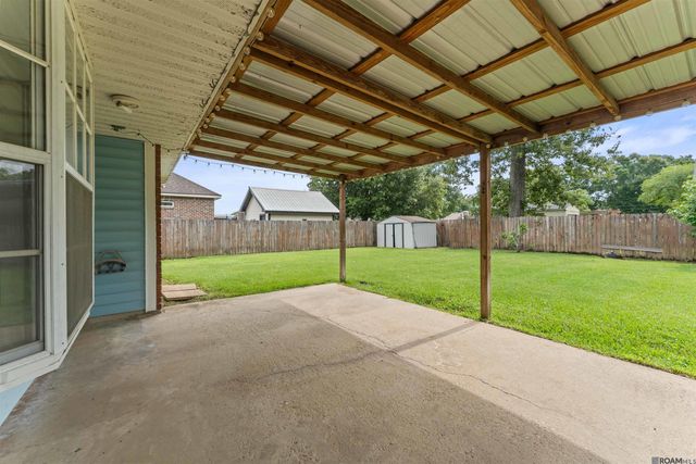 14162 Troy Duplessis Rd, Gonzales, LA 70737