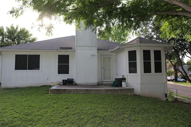 4901 Birch Creek RD, Austin, TX 78744