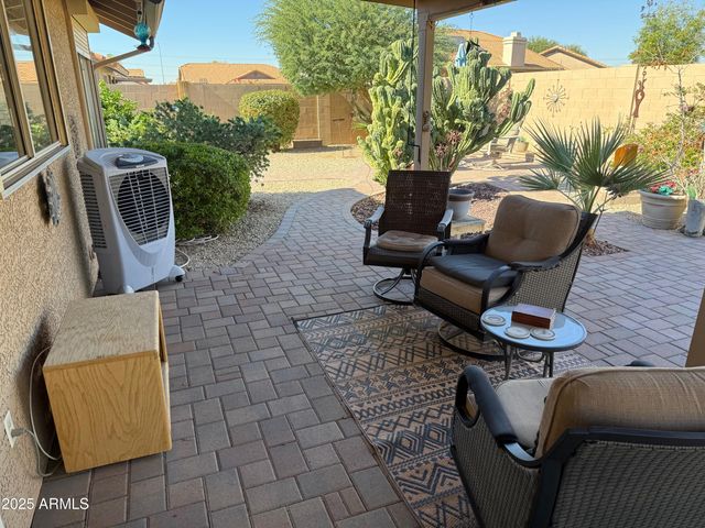 11002 W YUKON Drive, Peoria, AZ 85373