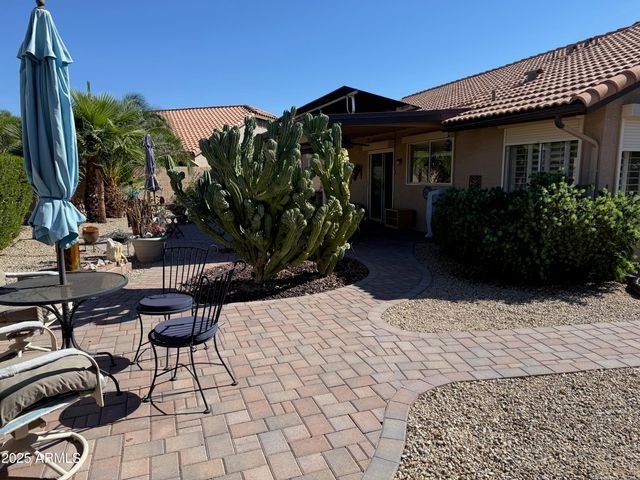 11002 W YUKON Drive, Peoria, AZ 85373