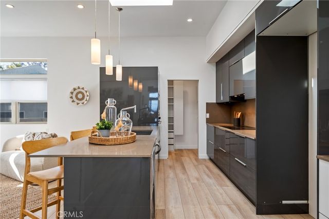 726 West 37th Street 726-728, San Pedro, CA 90731