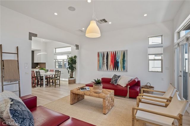 726 West 37th Street 726-728, San Pedro, CA 90731