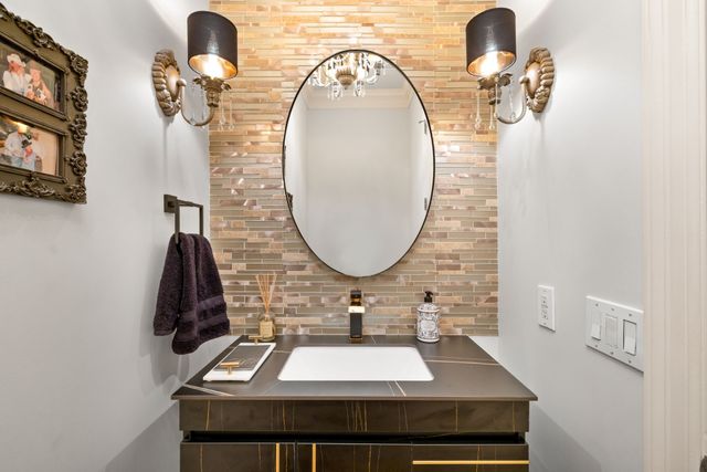 3350 Blackburn Street, Dallas, TX 75204