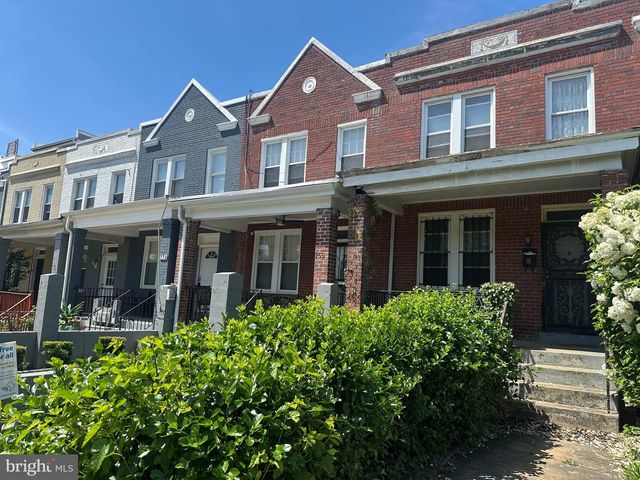 760 19TH ST NE, Washington, DC 20002