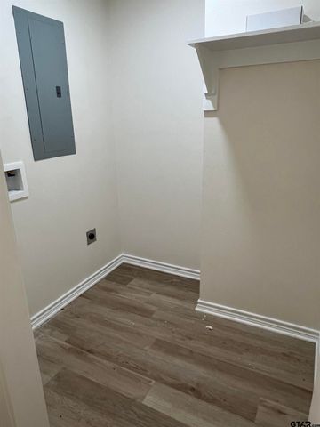 125 Pecan Dr, Bullard, TX 75757