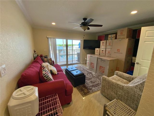 4230 N Ocean Drive, Hollywood, FL 33019