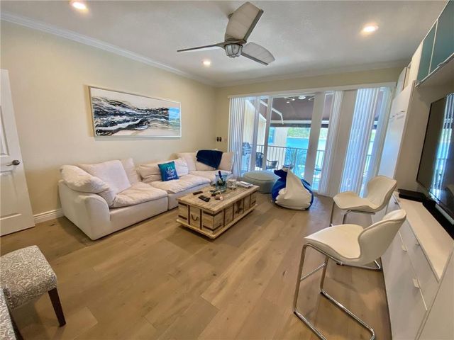4230 N Ocean Drive, Hollywood, FL 33019