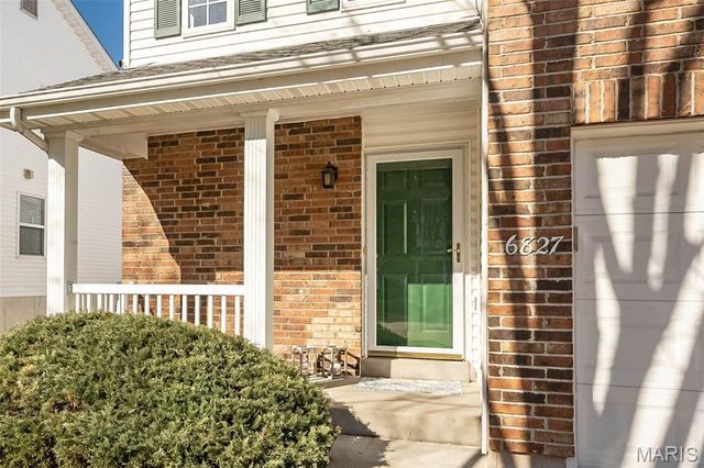 6827 Eagles Landing Court, Pacific, MO 63069