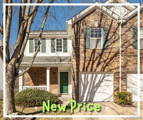 6827 Eagles Landing Court, Pacific, MO 63069