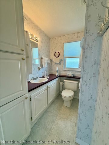 10 Hidden Harbor Lane, Lake Placid, FL 33852