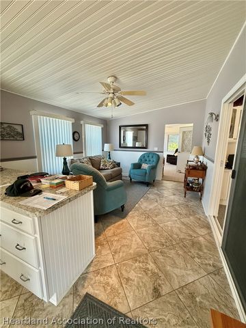 10 Hidden Harbor Lane, Lake Placid, FL 33852