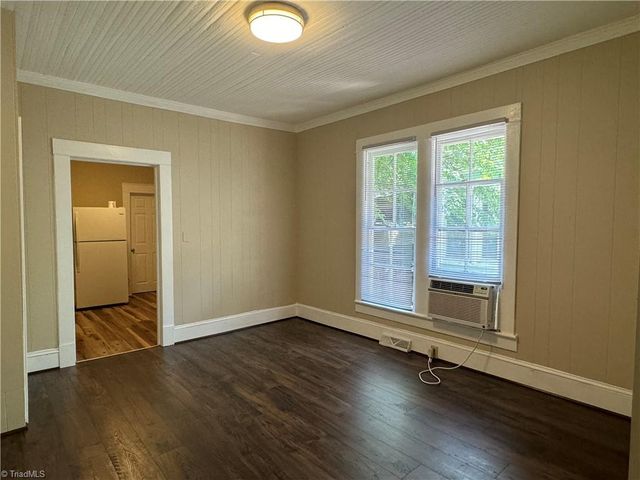 1312 Grove Street, Greensboro, NC 27403