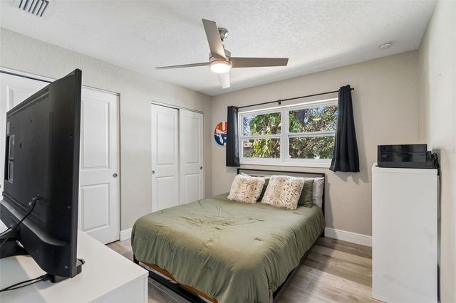 4611 W PAXTON AVENUE, Tampa, FL 33611