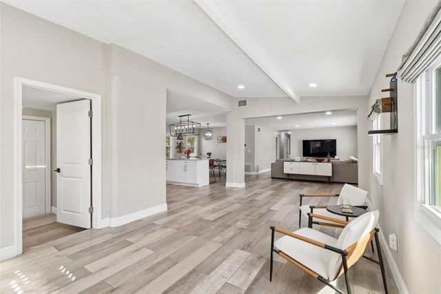 4611 W PAXTON AVENUE, Tampa, FL 33611