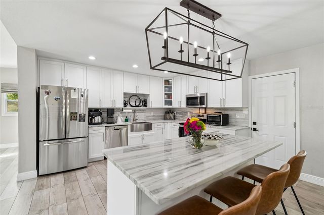 4611 W PAXTON AVENUE, Tampa, FL 33611