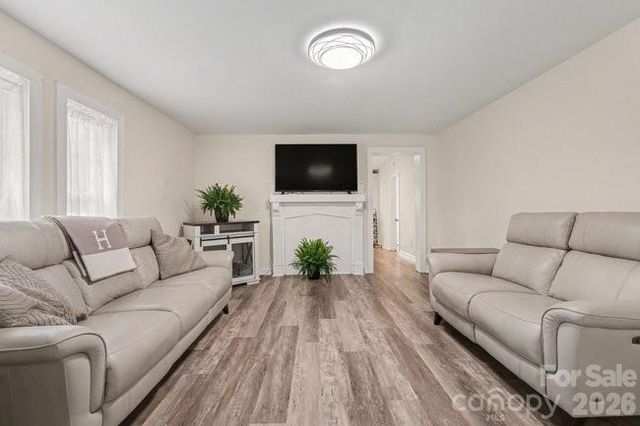 500 Boger Street, Mooresville, NC 28115