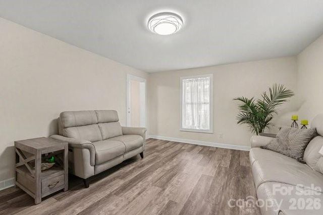 500 Boger Street, Mooresville, NC 28115