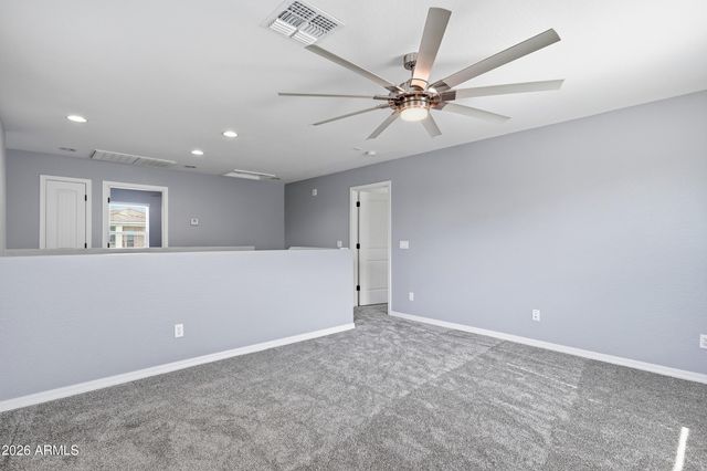 1424 E GOLDCREST Street, Gilbert, AZ 85297