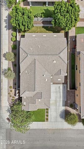 1424 E GOLDCREST Street, Gilbert, AZ 85297