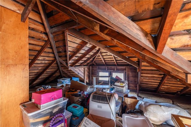 230 Laurelton Road, Irondequoit, NY 14609