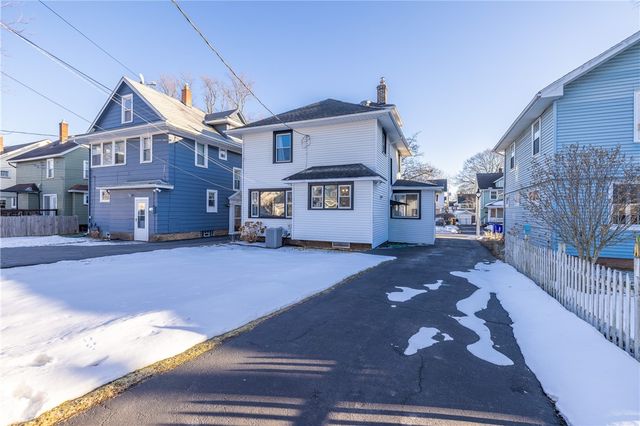 230 Laurelton Road, Irondequoit, NY 14609