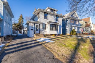 230 Laurelton Road, Irondequoit, NY 14609