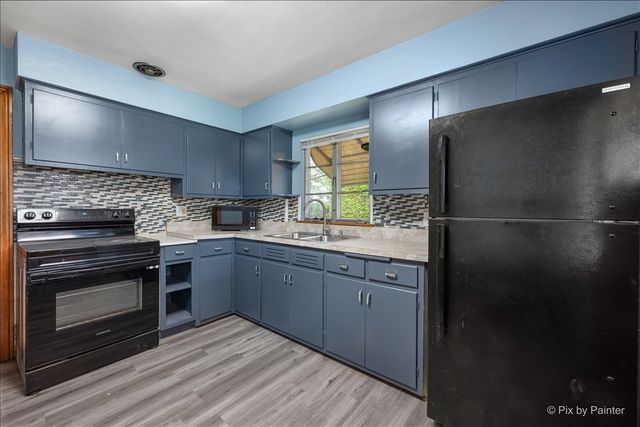 1522 Hull Avenue, Westchester, IL 60154