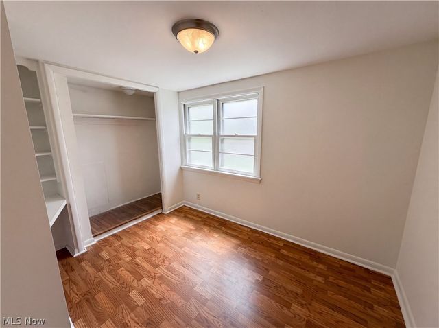 1064 Munroe Falls Kent Road, Kent, OH 44240